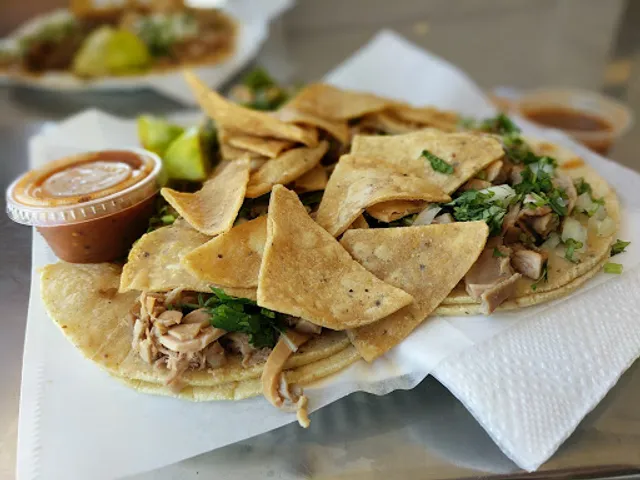 El Toro Bravo Tortilleria