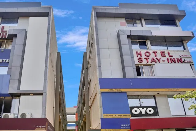 OYO Hotel Nik Palace