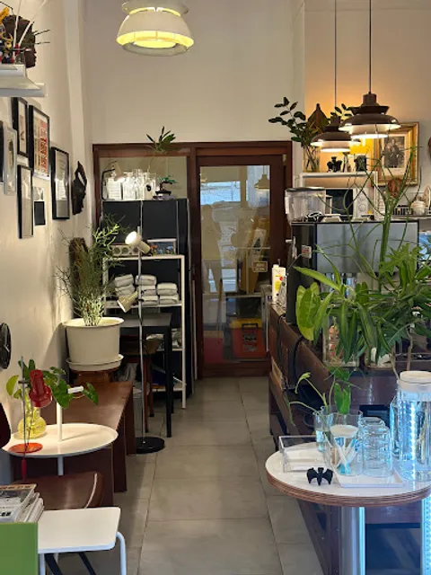 Cosmic Cafe (Sathon)