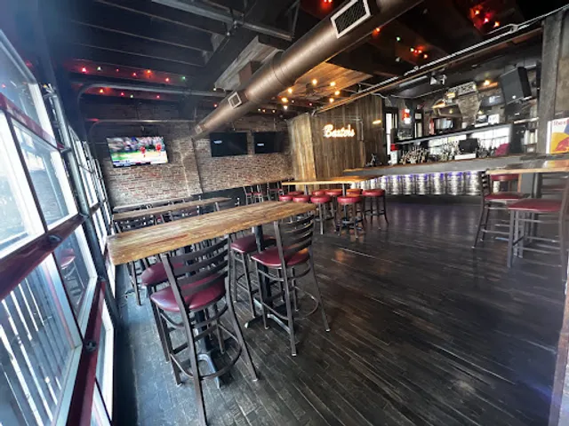 Baxter's 942 Bar & Grill