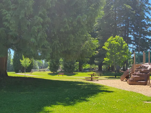 Crestwoods Park Athletic Fields