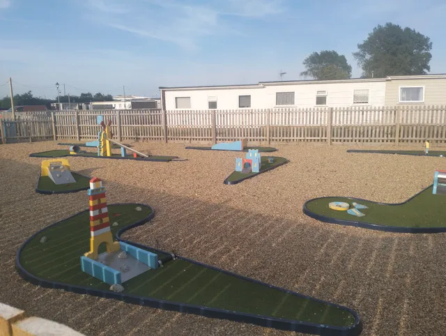 California Sands Chalet's Holiday Park