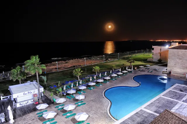 Piere Anne Beach Hotel