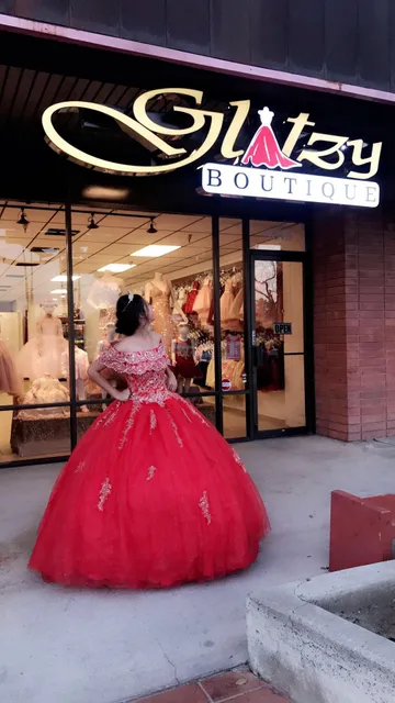 Glitzy Boutique
