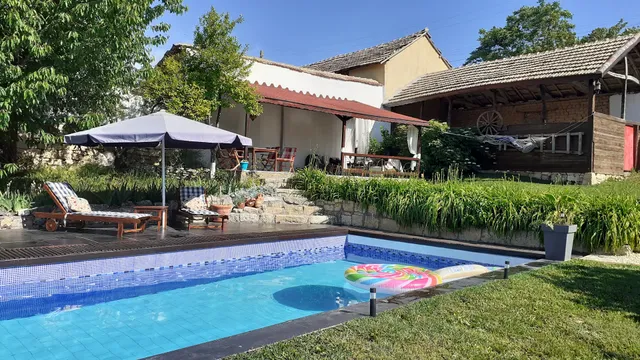 No.32 Rental Villa / B& B ,Kostandenets, Bulgaria