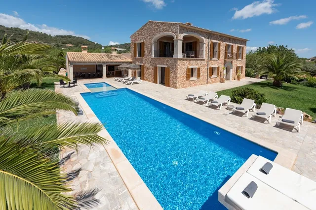 Mansion Ses Oliveres - villas2rentMallorca