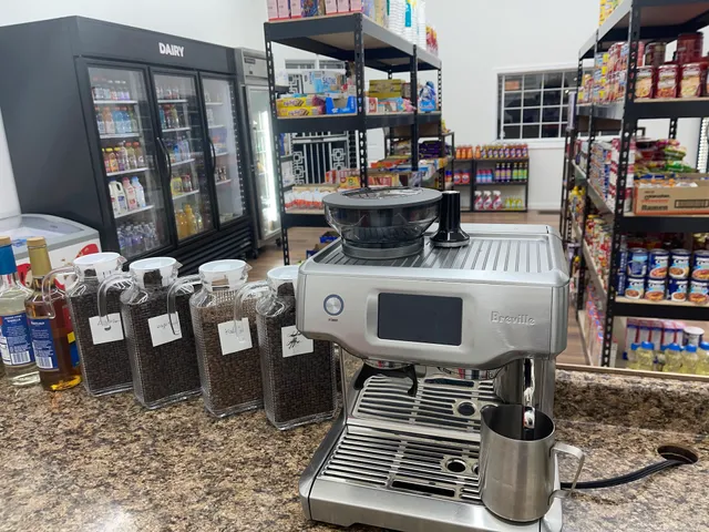 Leona Market - Mediterranean Bakery & Grocery