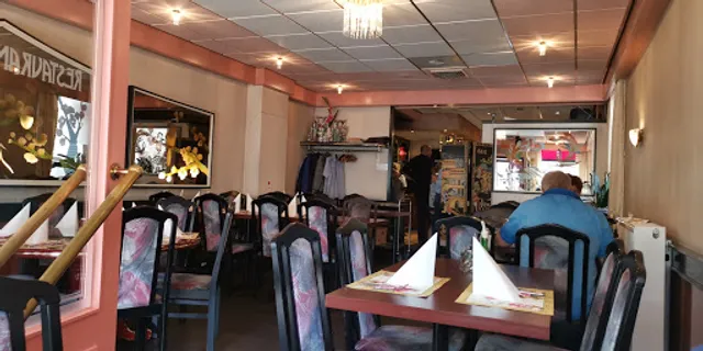 Chinees-Indisch Rest. Nieuw-Oosten City