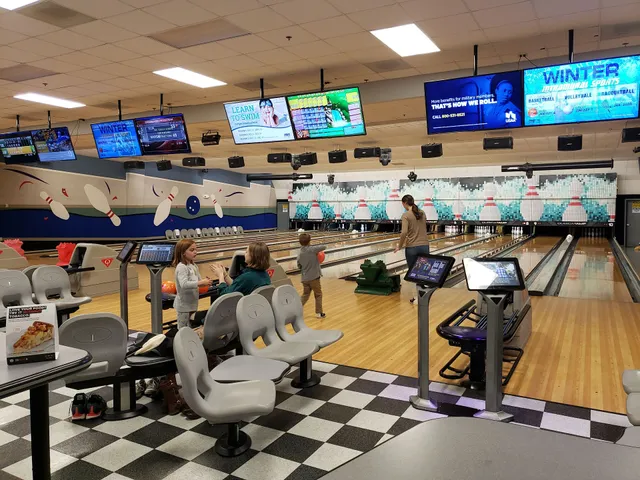Cannonball Lanes Bowling Center