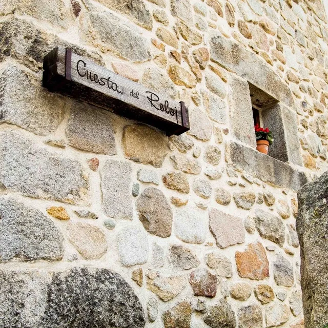 Casa Cuesta del Reloj