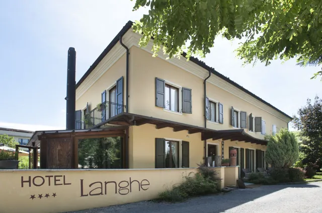 Hotel Langhe - Ca 'Dl'Uva Srl