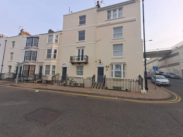 Sandpiper Guest House