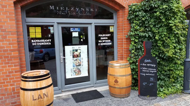 Mielżyński Poznań - wine bar i sklep z winem
