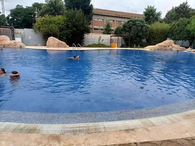 Piscina Quart de Poblet