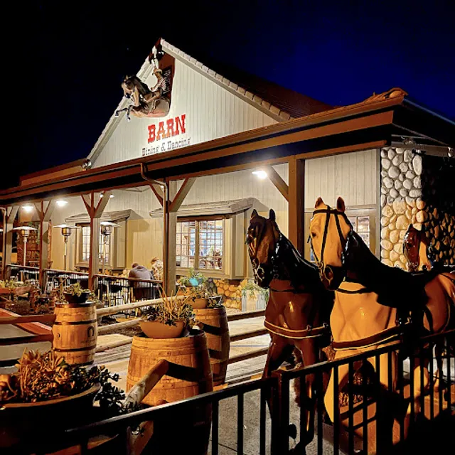 The Barn - Bar and Dancing