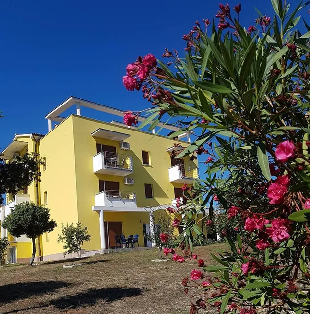 Apartmani Mirna Luka