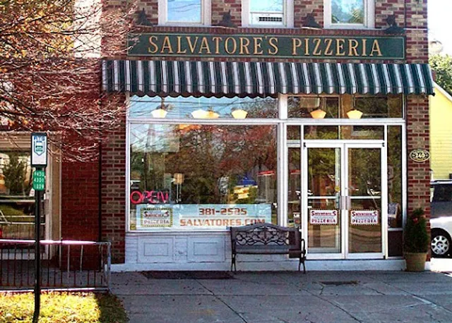 Salvatore's Old Fashioned Pizzeria