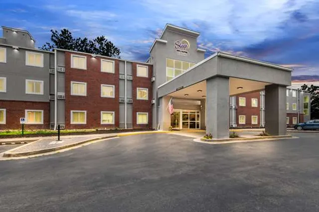 Sleep Inn & Suites Pigeon Forge - Downtown
