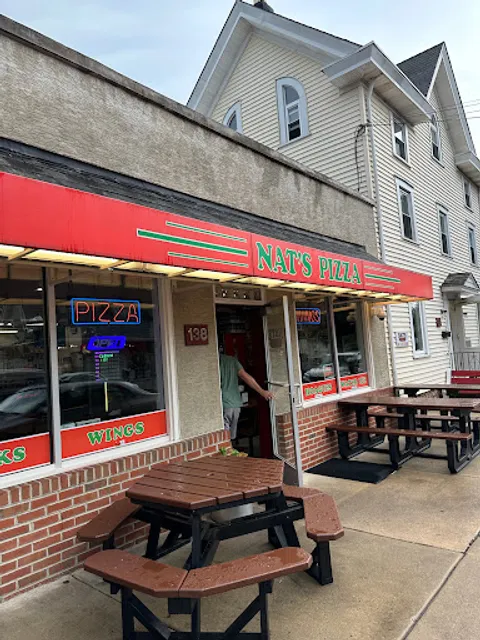 Nat's Pizza