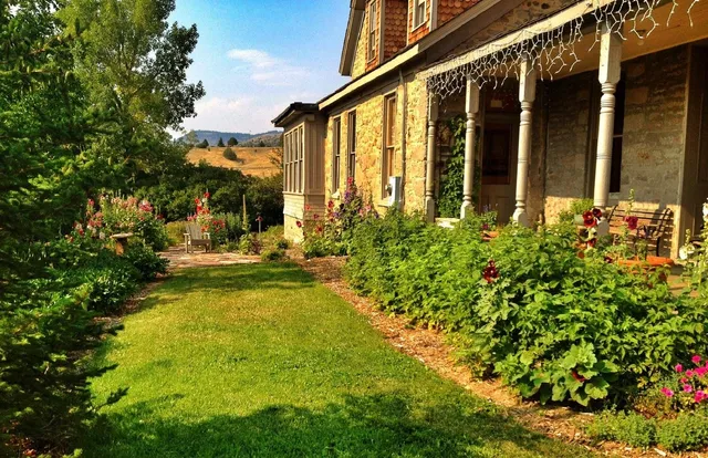 The Elling House Inn