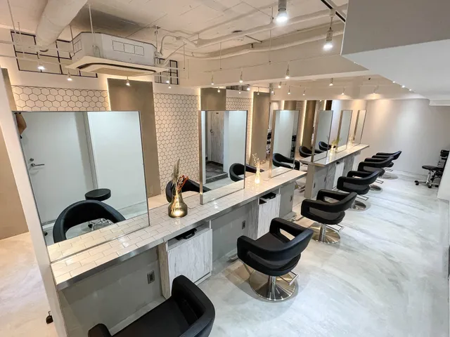 Salon