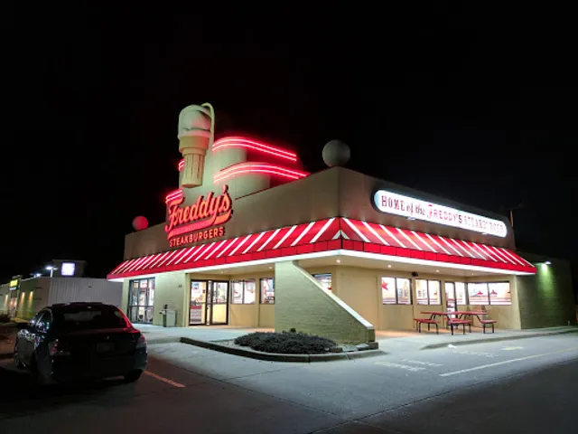 Freddy's Frozen Custard & Steakburgers