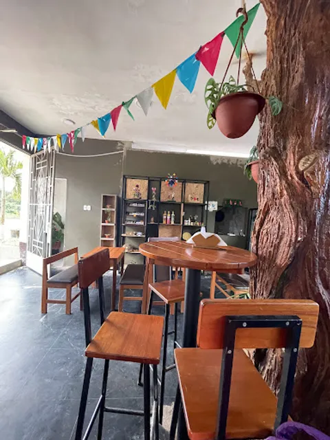 Frutos Del Mayo-Café