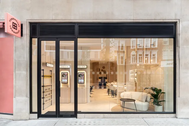 Townhouse Nail Salon, Kensington