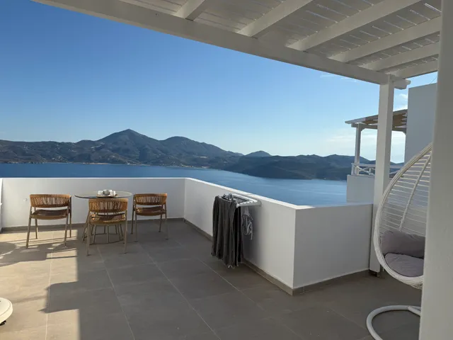 Studios Betty Μήλος