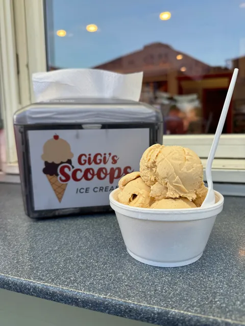 GiGi's Scoops