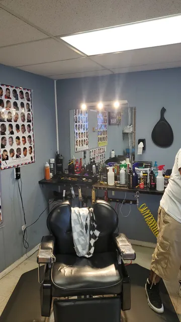 Distinguished Cutz Barbershop