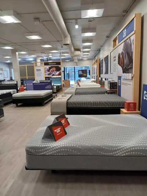 Mattress Firm Pico Blvd.