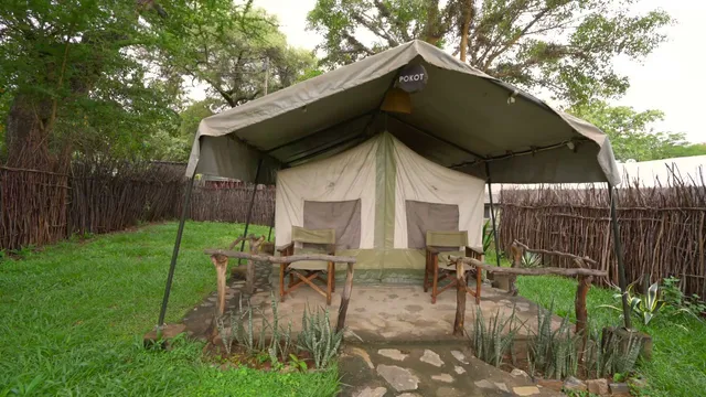 Kara-Tunga, Karamoja Safari Camp