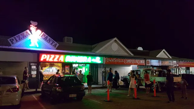 Pizza Riviera