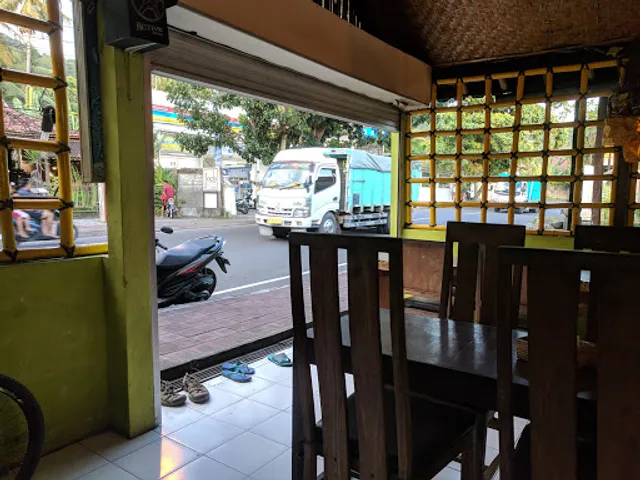 Warung Nyoman