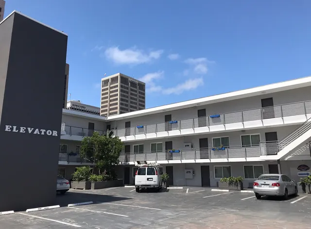 Baymont by Wyndham San Diego Downtown