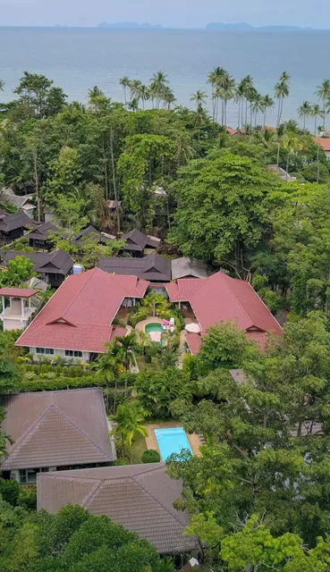 Baan Chao Koh Cottages (villas for rent)