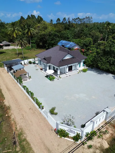 Senja homestay besut