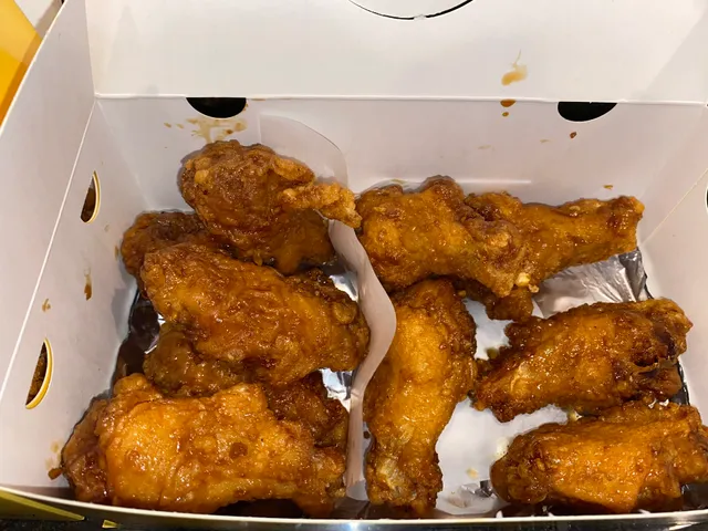 Chicken Bee - Mountain Island (Charlotte)