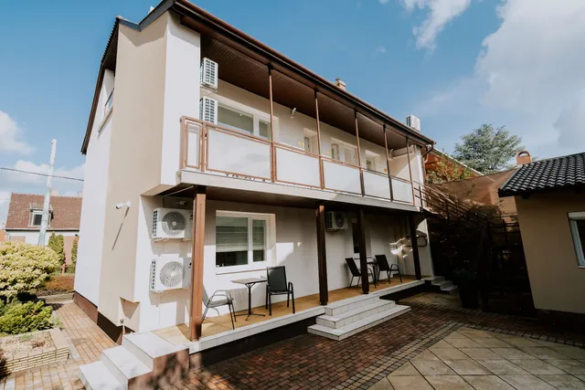 Maison de Luxe Apartments