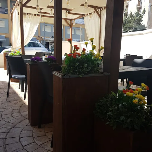 Bistrot 170 Restaurant