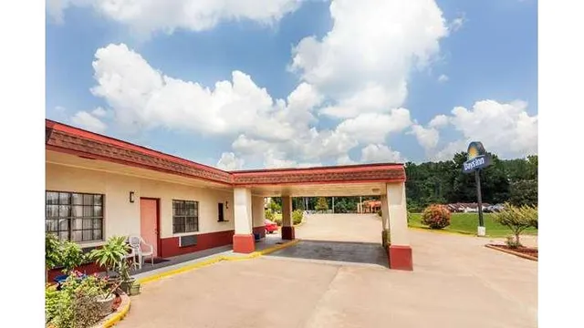 Days Inn by Wyndham Yazoo City