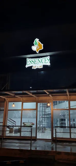 Essences Restaurante - Café