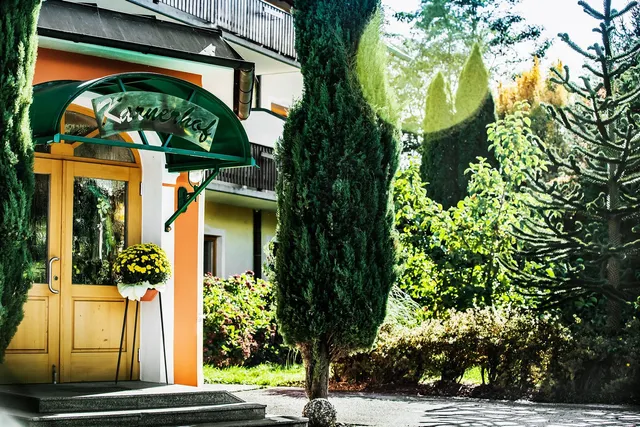 Hotel Garni Dreilandhof ehem. Karnerhof