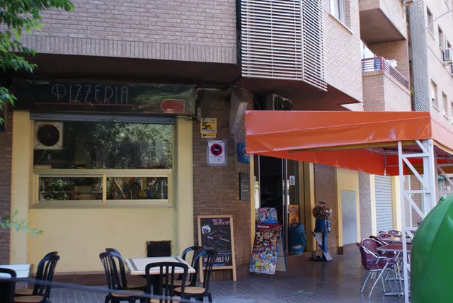 Heladeria :: Pizzeria :: Bocateria :: BonGelat