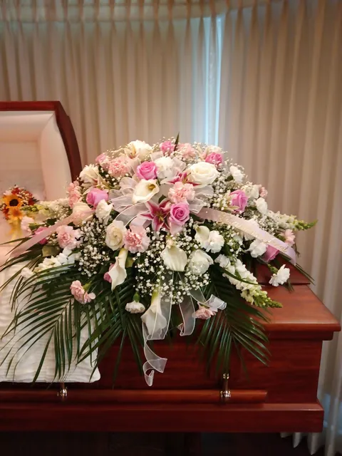 Mary's Bouquet & Gifts