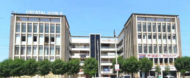 Hotel The Grand Crystal