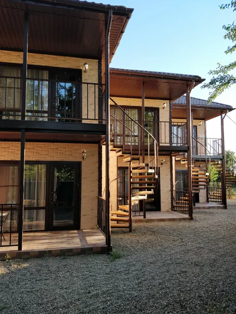 Rayskiy Ugolok Na More