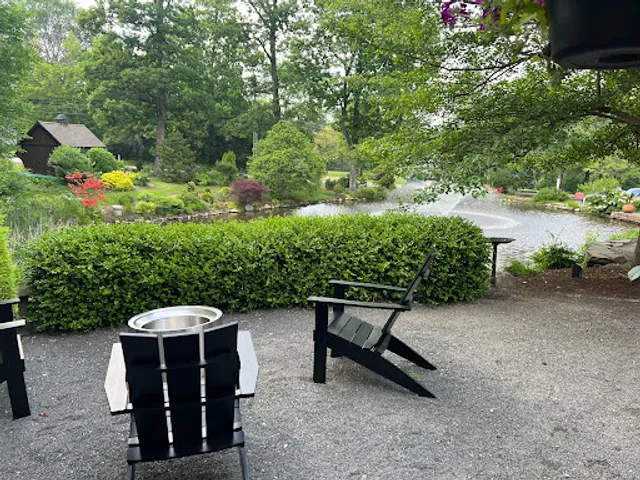 Greenhouse Café & Tavern