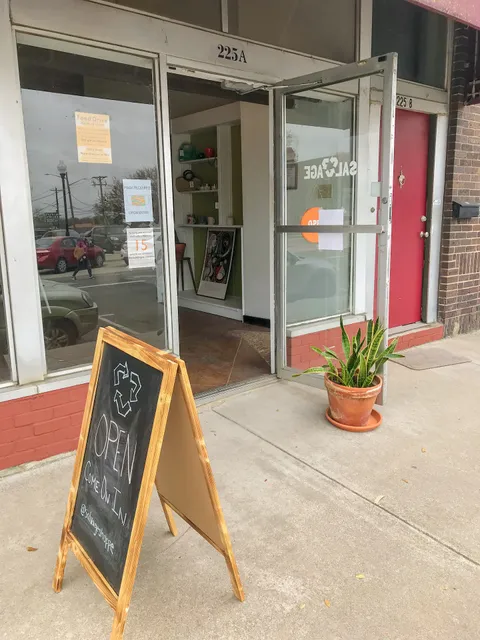 Salvage Secondhand Shoppe